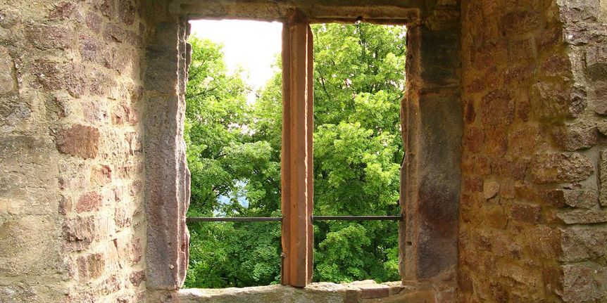 Fenster im Alten Schloss Hohenbaden
